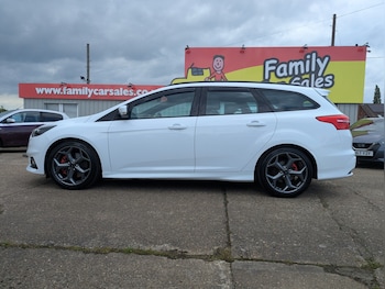 Used Ford Focus 2017 for sale - 78513763: Photo