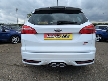 Used Ford Focus 2017 for sale - 78513763: Photo