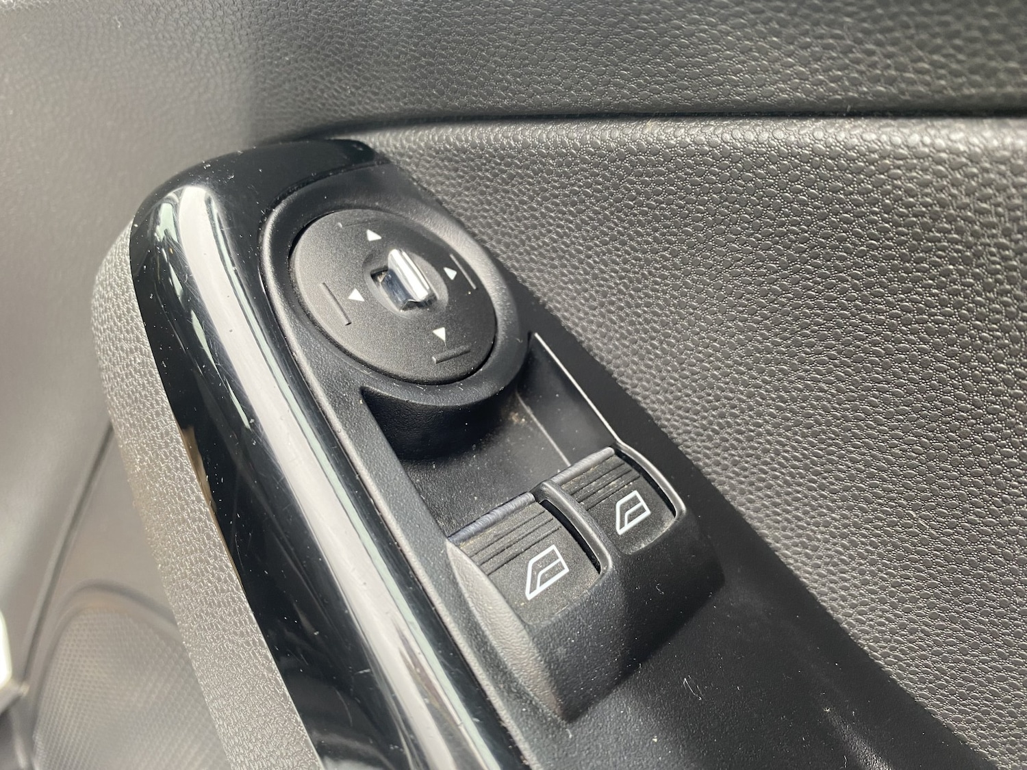 Used Ford Fiesta 2013 for sale - 77687681: Photo 26