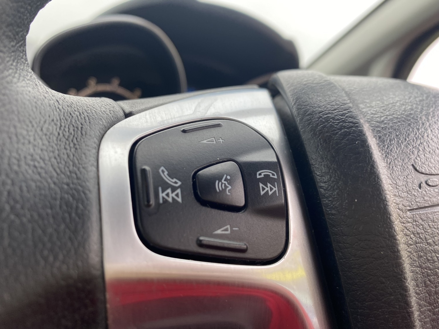 Used Ford Fiesta 2013 for sale - 77687681: Photo 28