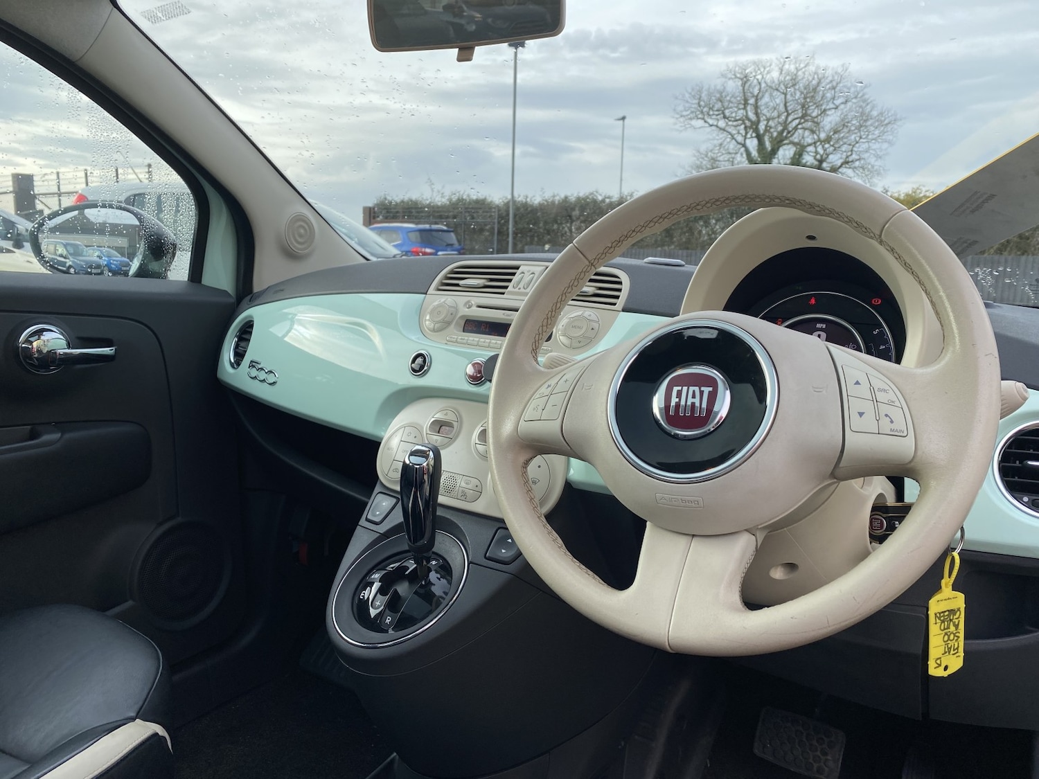 Used Fiat 500 2015 for sale - 77609909: Photo 5