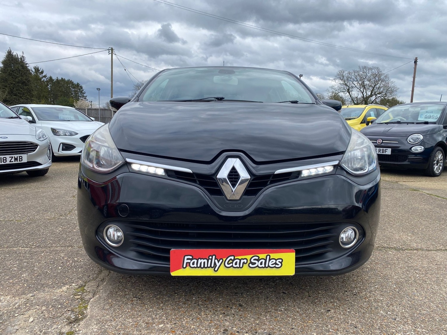 Used Renault Clio 2015 for sale - 78135061: Photo 3
