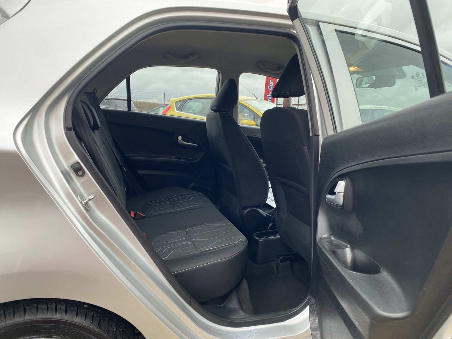 Used Kia Picanto 2014 for sale - 77681724: Photo 21