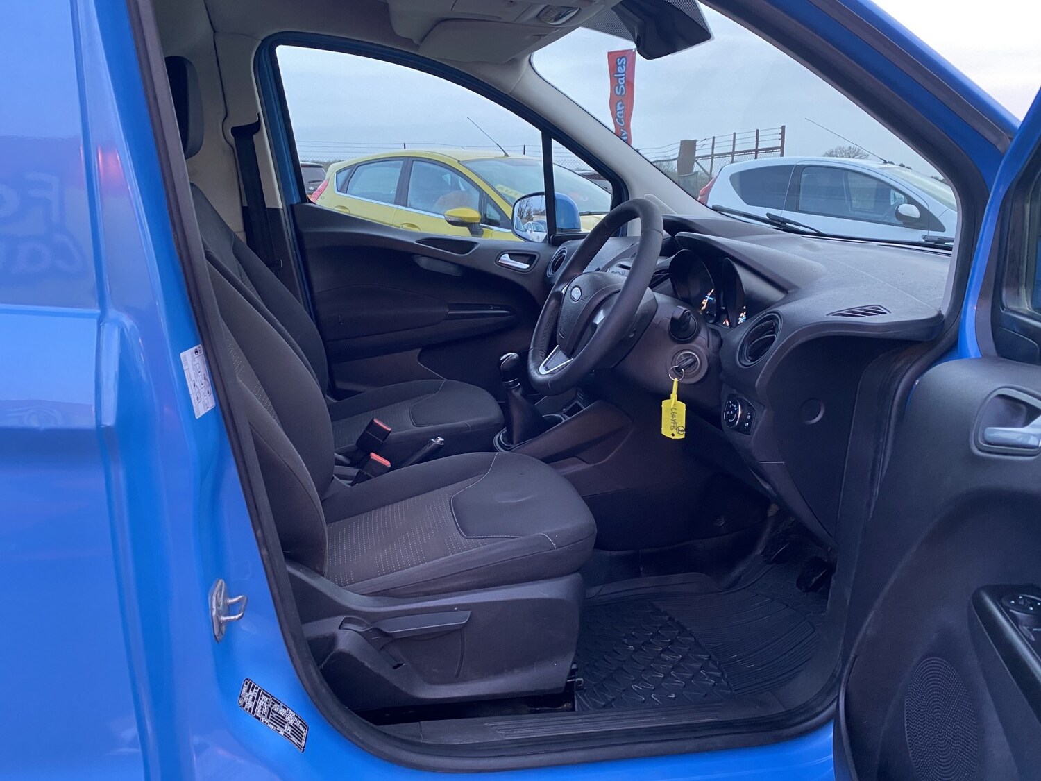 Used Ford Transit Courier 2015 for sale - 77584422: Photo 18