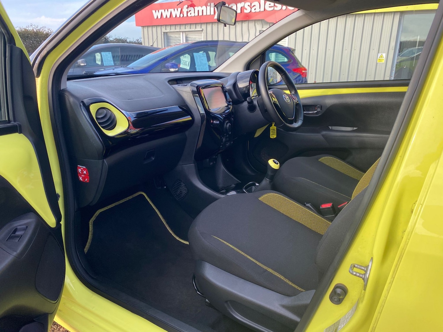 Used Toyota AYGO 2017 for sale - 77303571: Photo 18