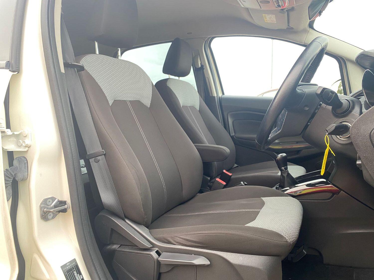 Used Ford Ecosport 2015 for sale - 76149294: Photo 25