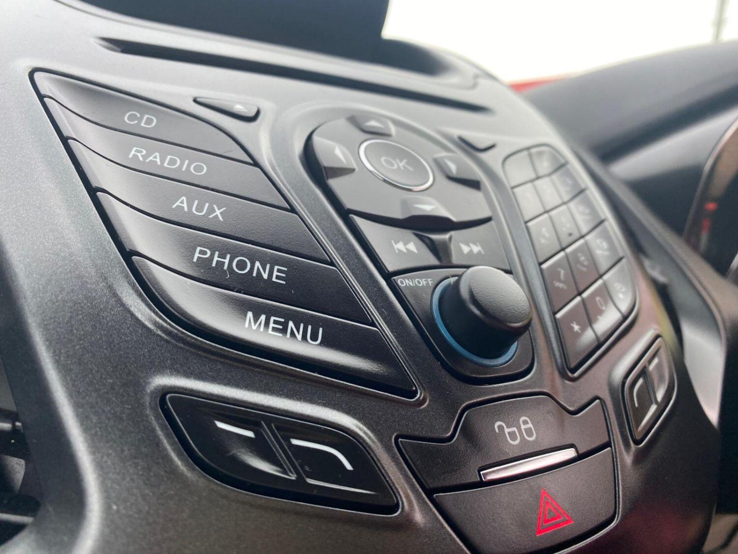 Used Ford Ecosport 2015 for sale - 76149294: Photo 35