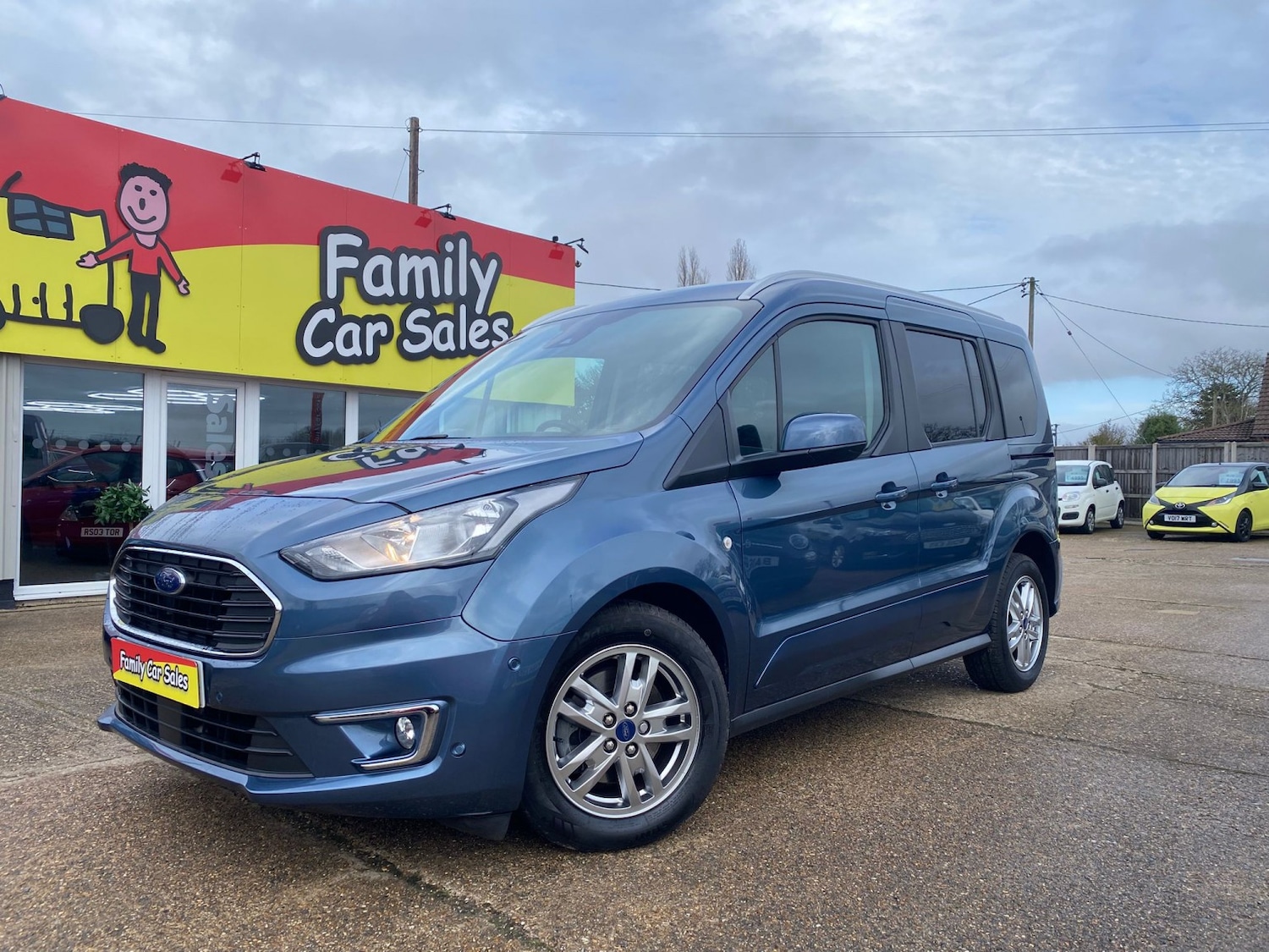 Used Ford Tourneo Connect 2019 for sale - 77385306: Photo 1