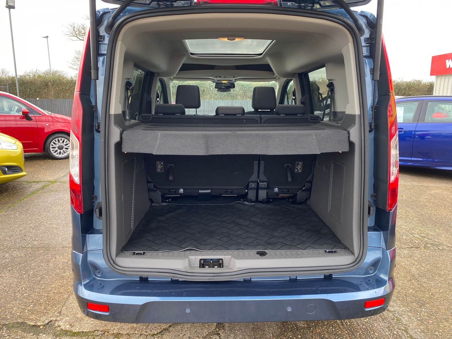 Used Ford Tourneo Connect 2019 for sale - 77385306: Photo 22