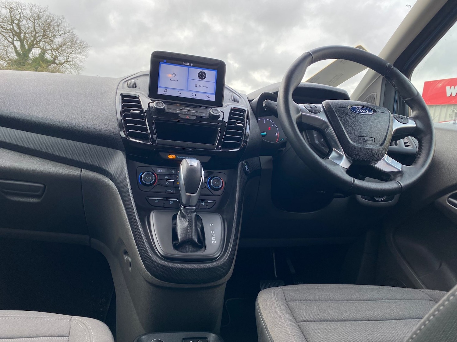Used Ford Tourneo Connect 2019 for sale - 77385306: Photo 37