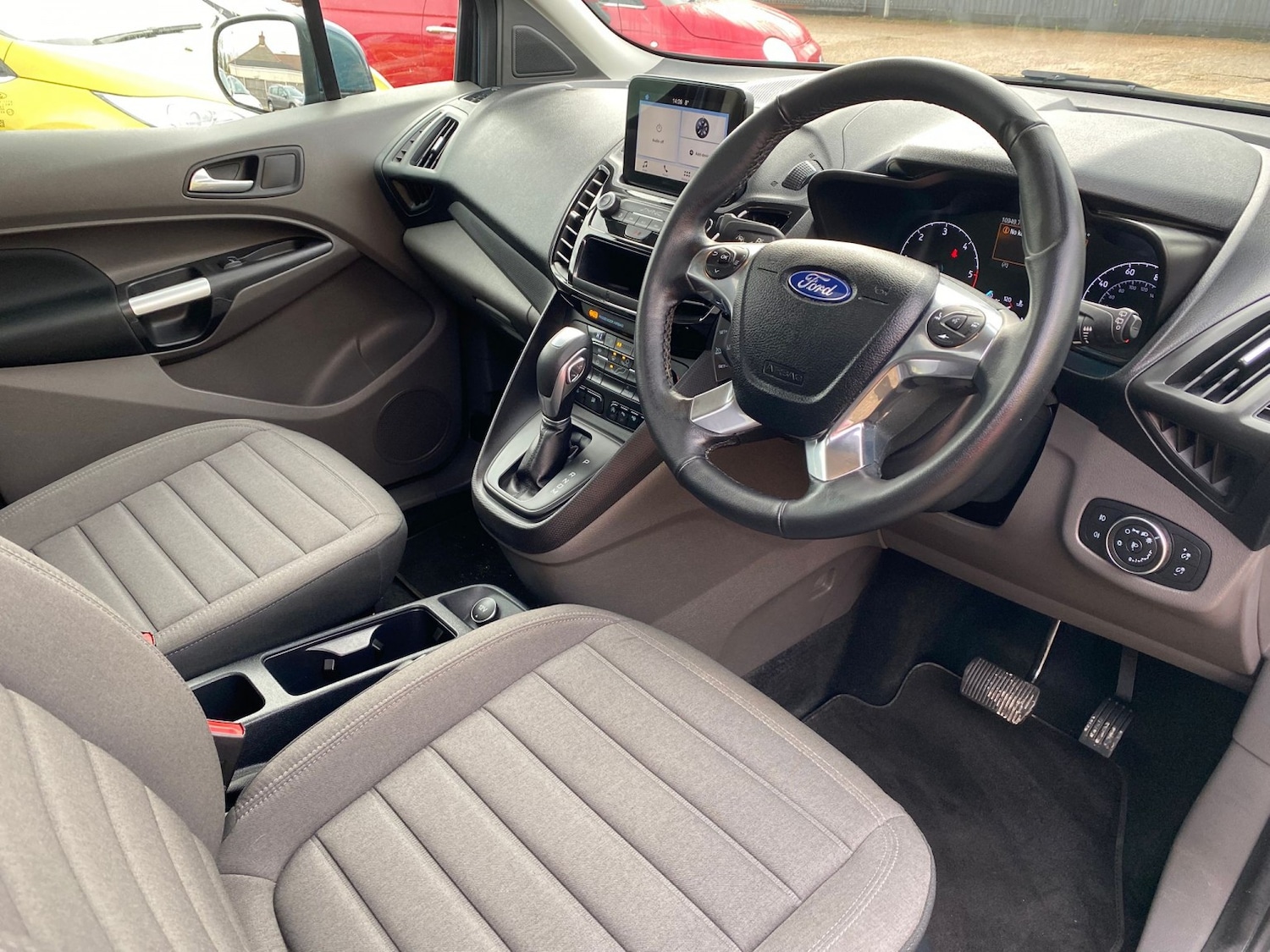 Used Ford Tourneo Connect 2019 for sale - 77385306: Photo 5