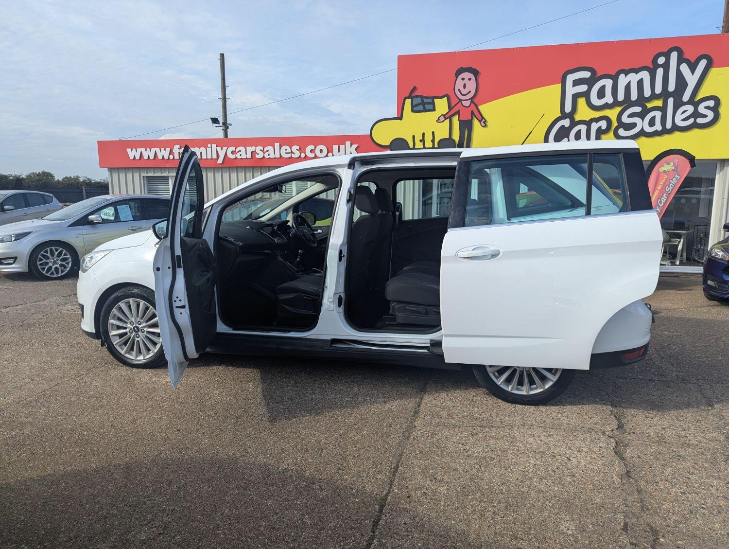 Used Ford Grand C-Max 2016 for sale - 76149290: Photo 8