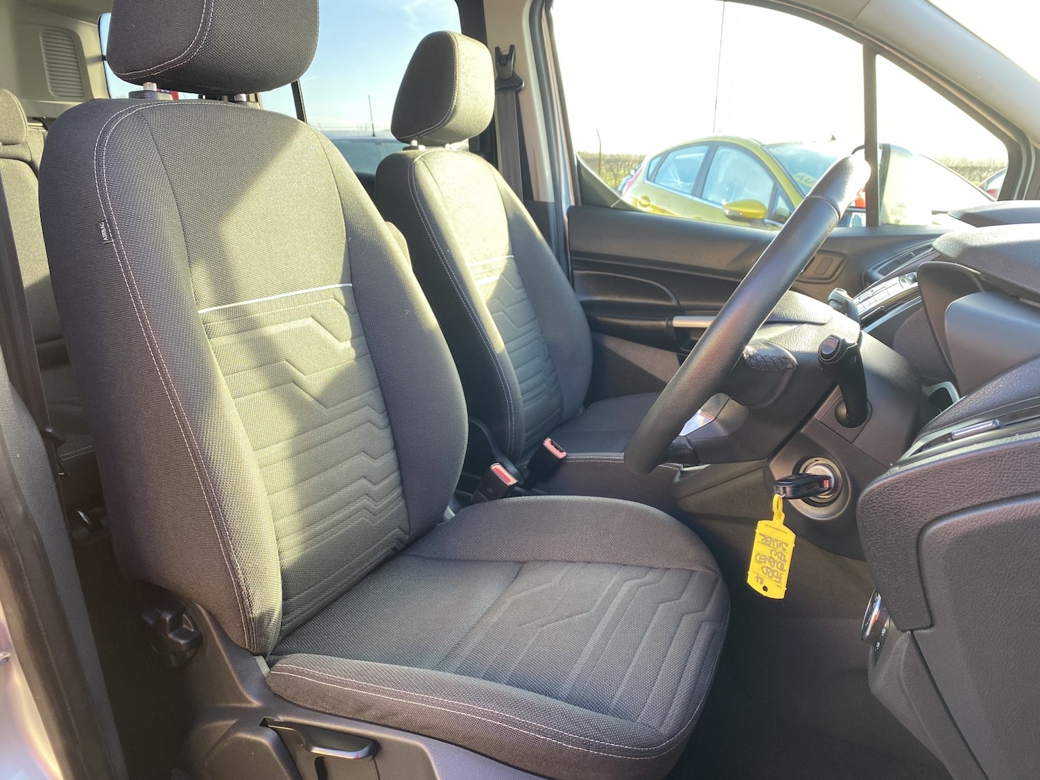 Used Ford Tourneo Connect 2014 for sale - 76897030: Photo 23