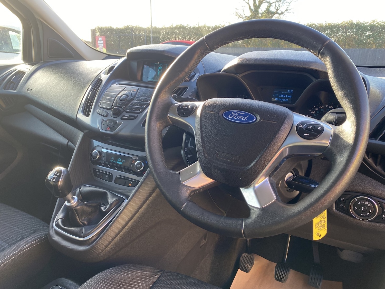 Used Ford Tourneo Connect 2014 for sale - 76897030: Photo 27