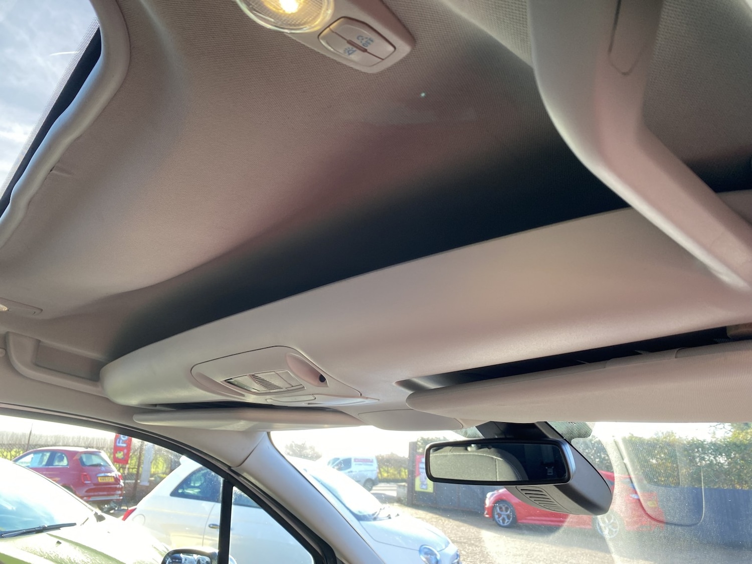 Used Ford Tourneo Connect 2014 for sale - 76897030: Photo 43