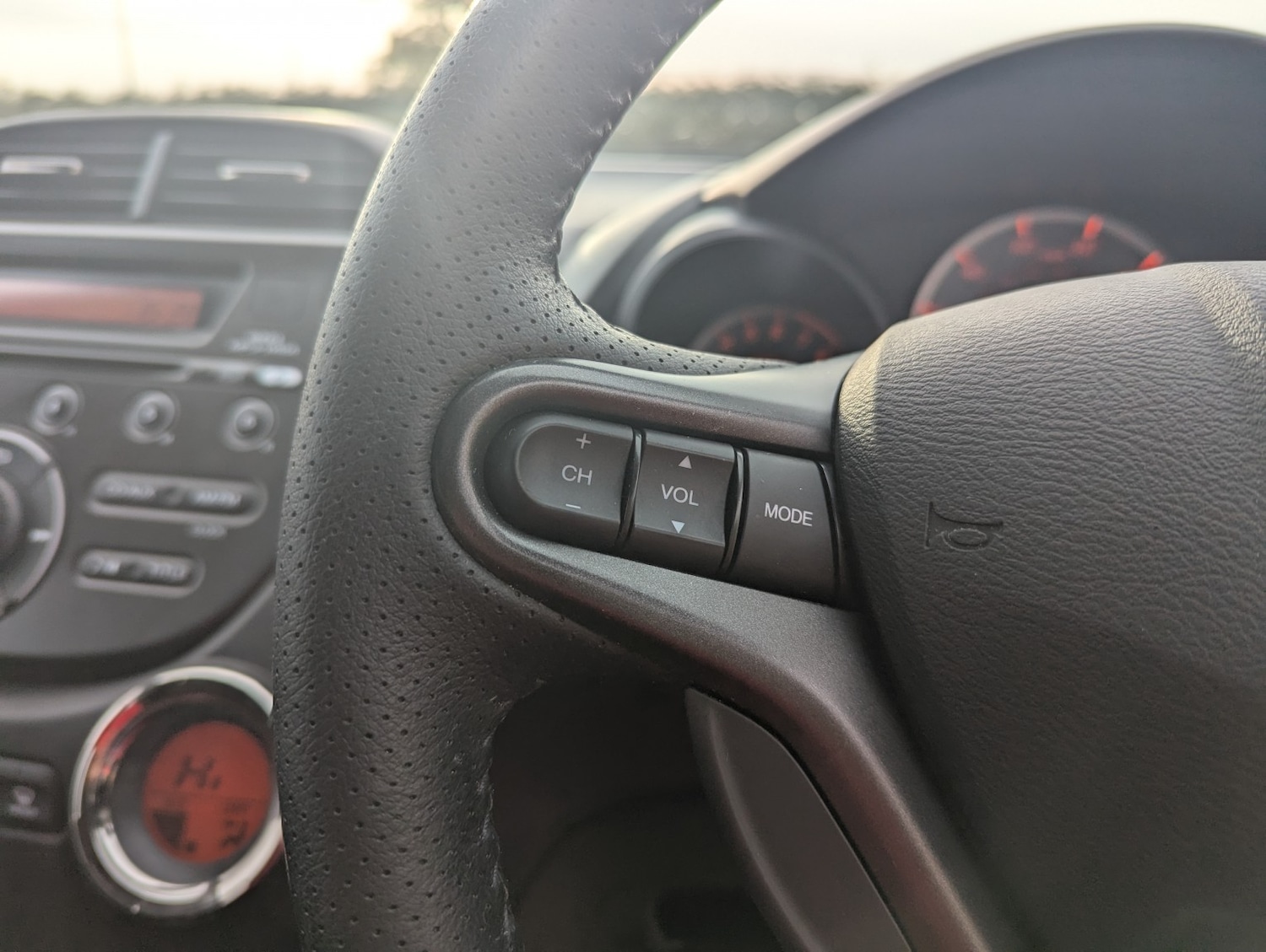 Used Honda Jazz 2014 for sale - 76407507: Photo 14