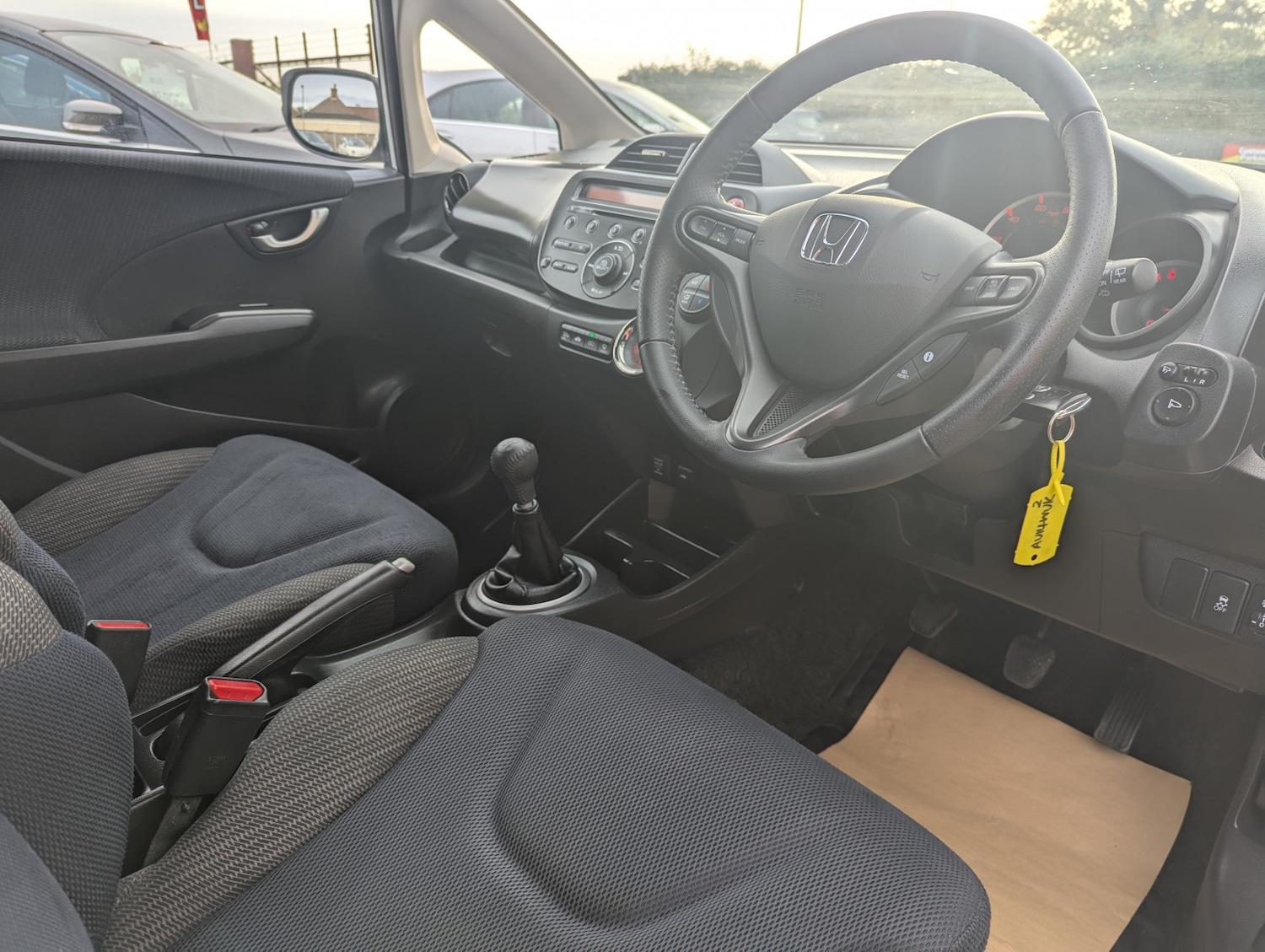 Used Honda Jazz 2014 for sale - 76407507: Photo 8