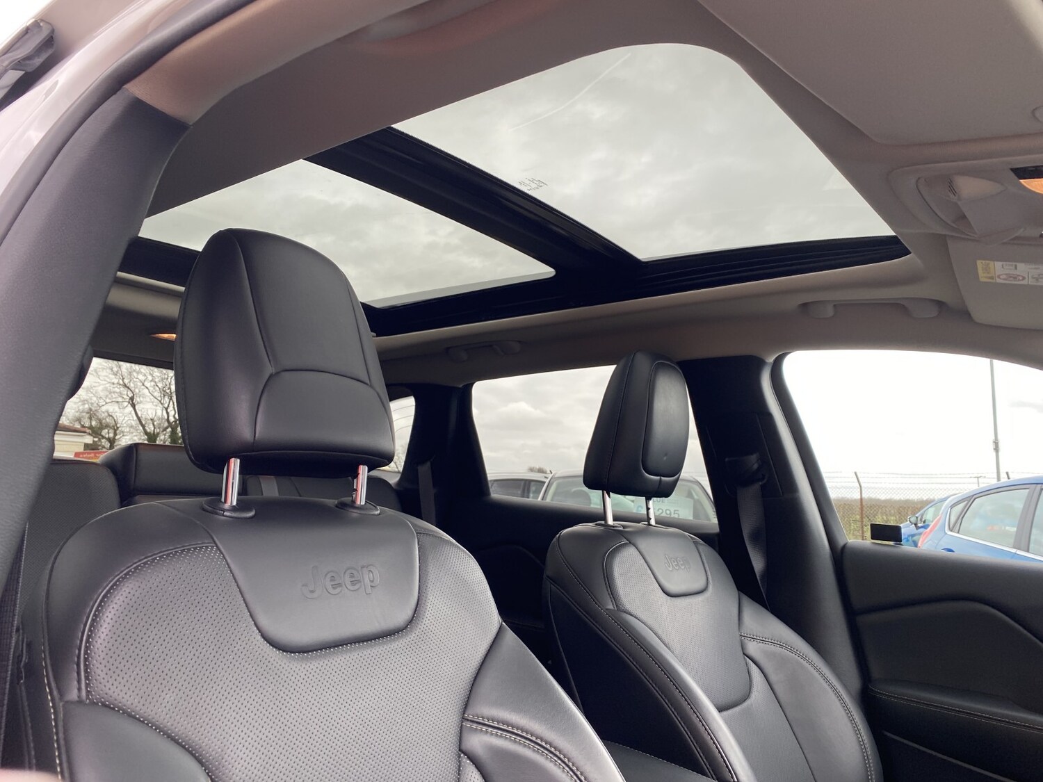 Used Jeep Cherokee 2018 for sale - 77921272: Photo 32