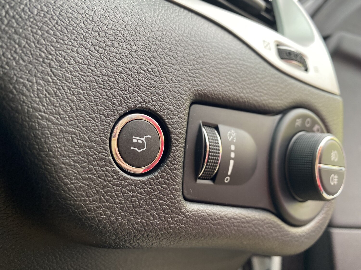 Used Jeep Cherokee 2018 for sale - 77921272: Photo 39