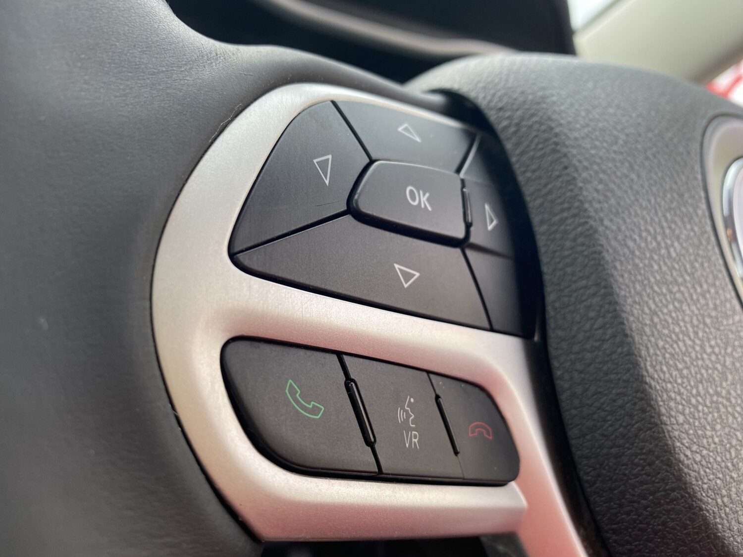 Used Jeep Cherokee 2018 for sale - 77921272: Photo 42