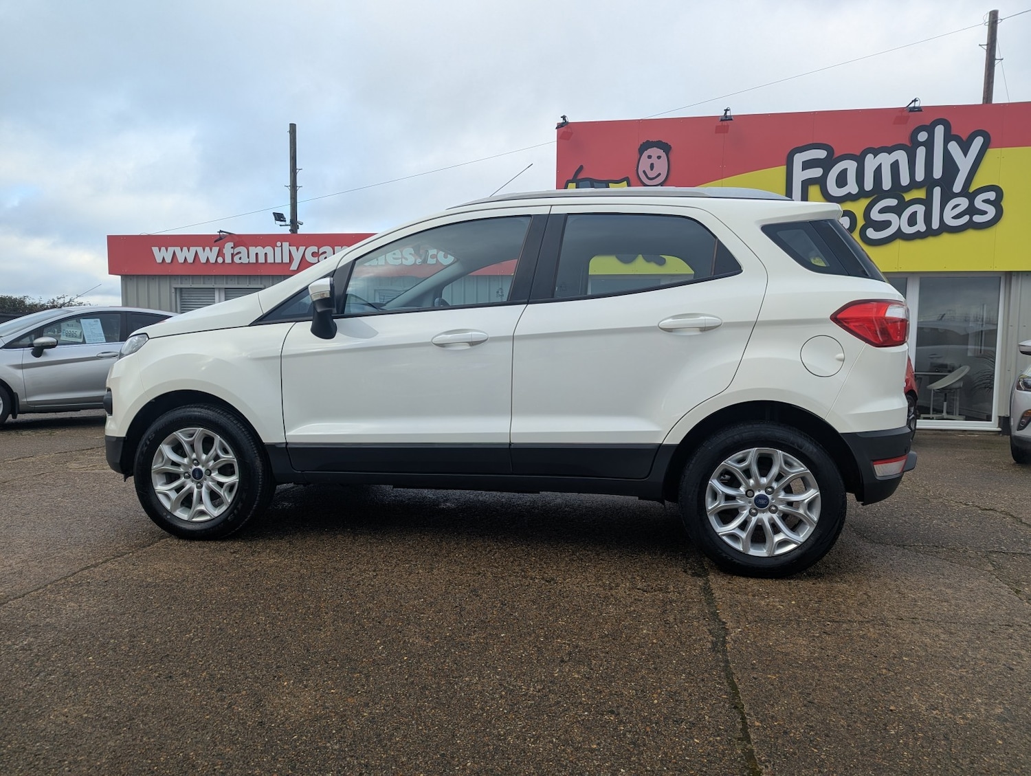Used Ford Ecosport 2016 for sale - 77225228: Photo 2