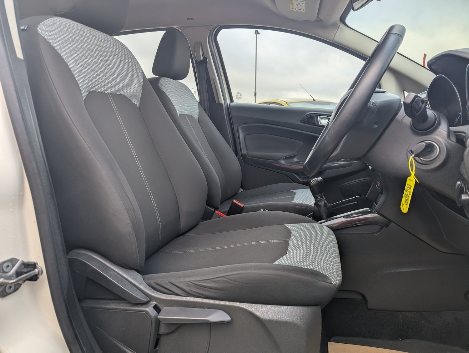 Used Ford Ecosport 2016 for sale - 77225228: Photo 6