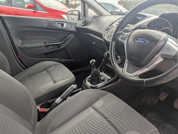 Used Ford Fiesta 2013 for sale - 76299095: Photo 4