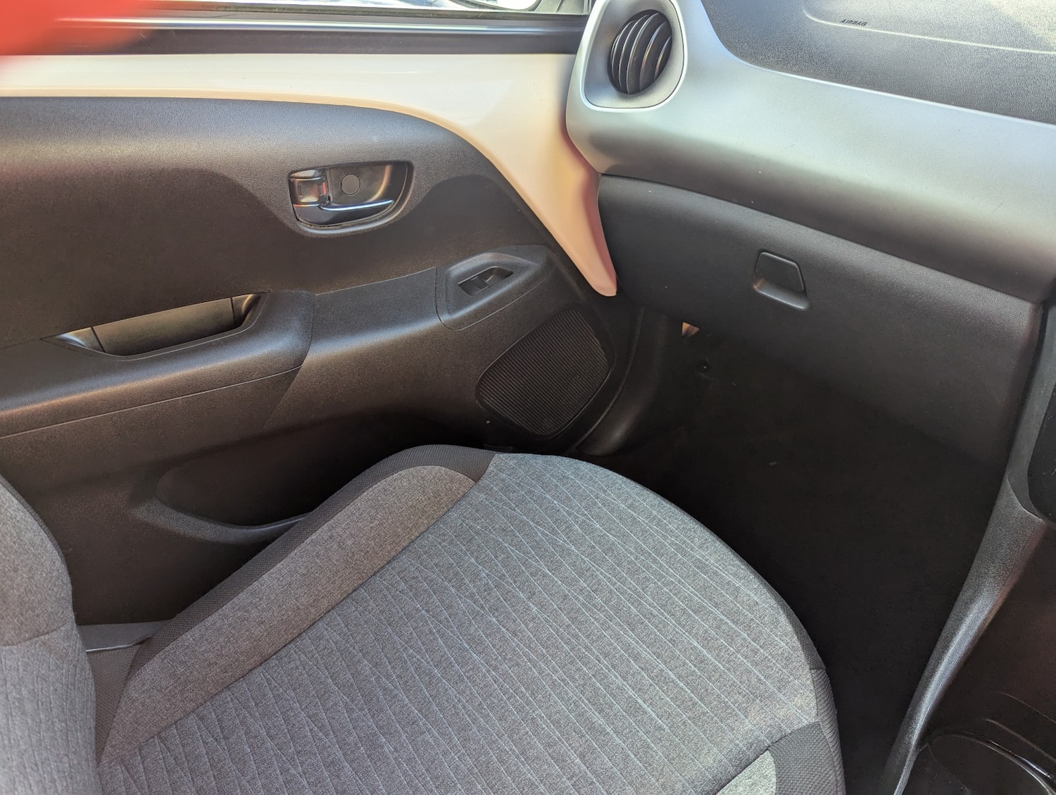 Used Citroen C1 2017 for sale - 76070385: Photo 17