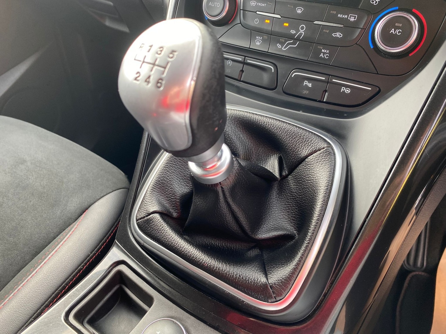 Used Ford Kuga 2019 for sale - 76070327: Photo 14