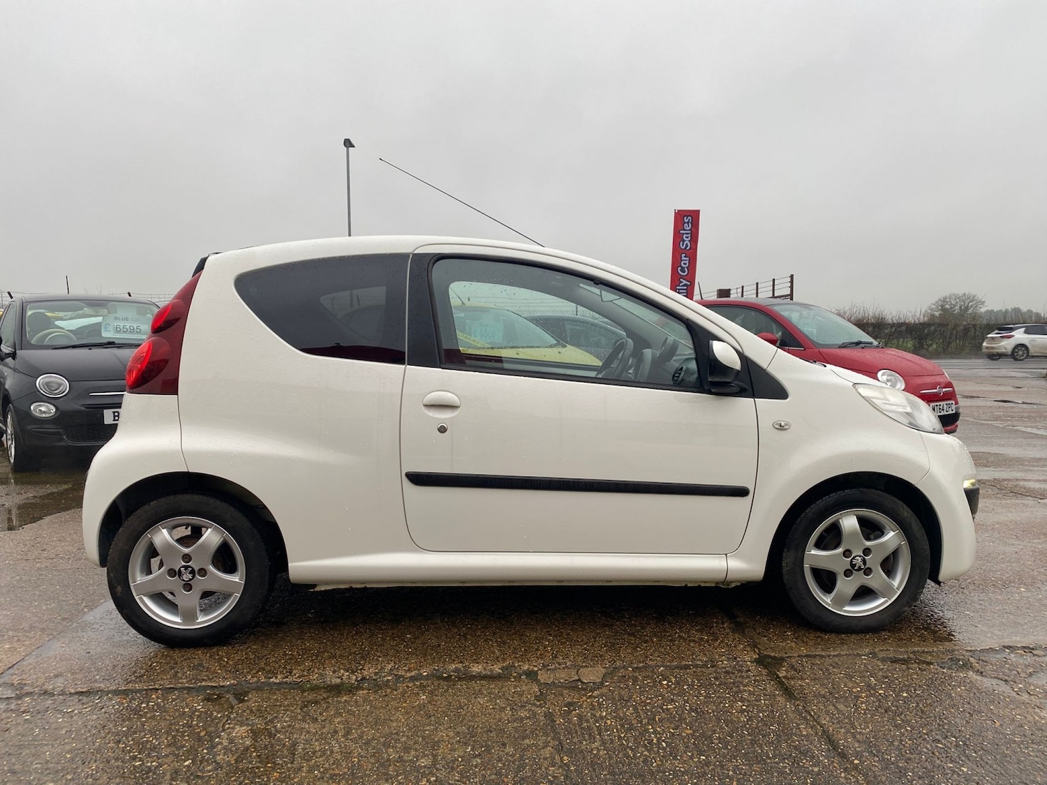 Used Peugeot 107 2014 for sale - 77453200: Photo 25