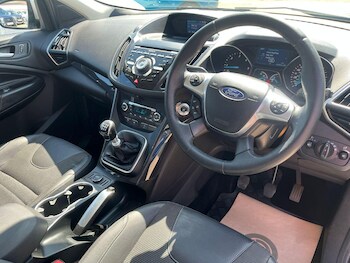 Used Ford Kuga 2015 for sale - 75105602: Photo