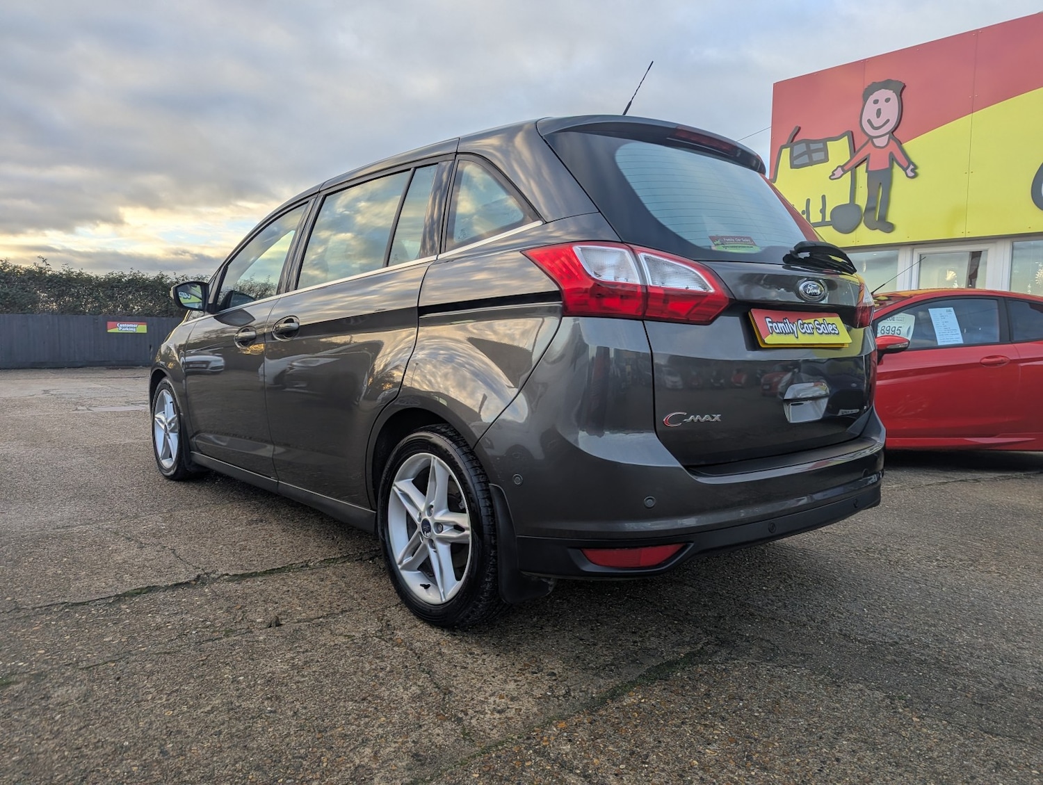 Used Ford Grand C-Max 2016 for sale - 76299070: Photo 3