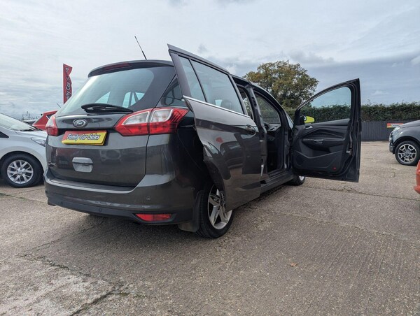 Used Ford Grand C-Max 2016 for sale - 76299070: Photo 6