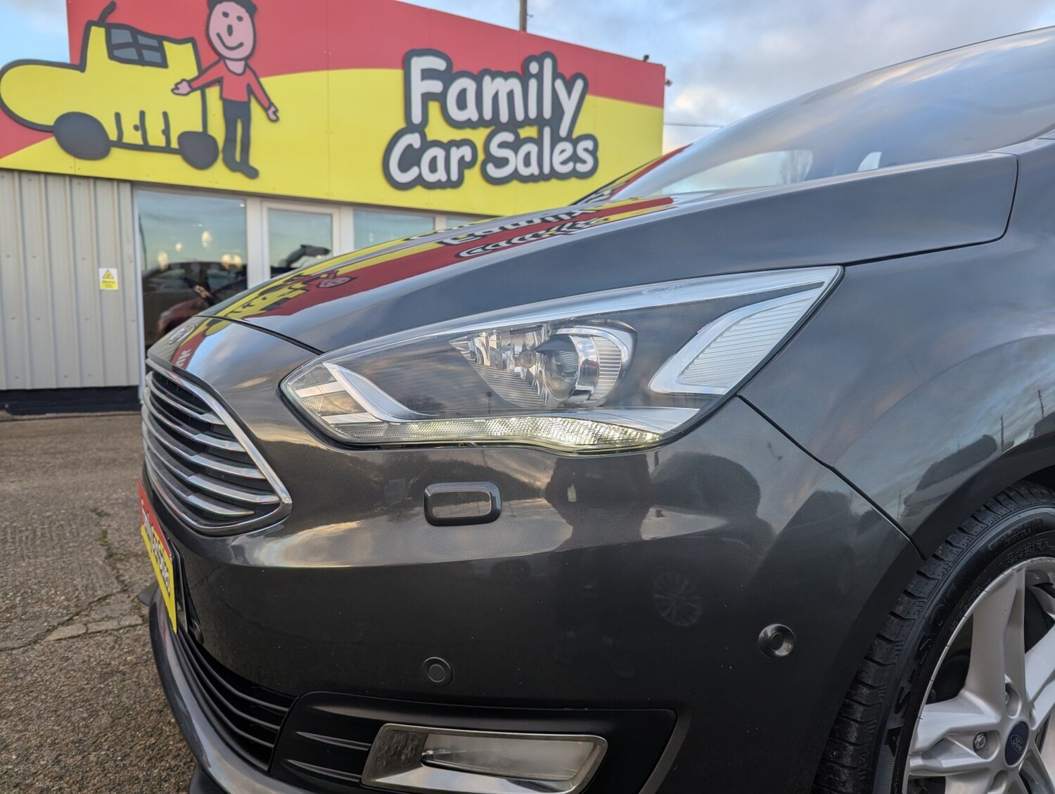 Used Ford Grand C-Max 2016 for sale - 76299070: Photo 8