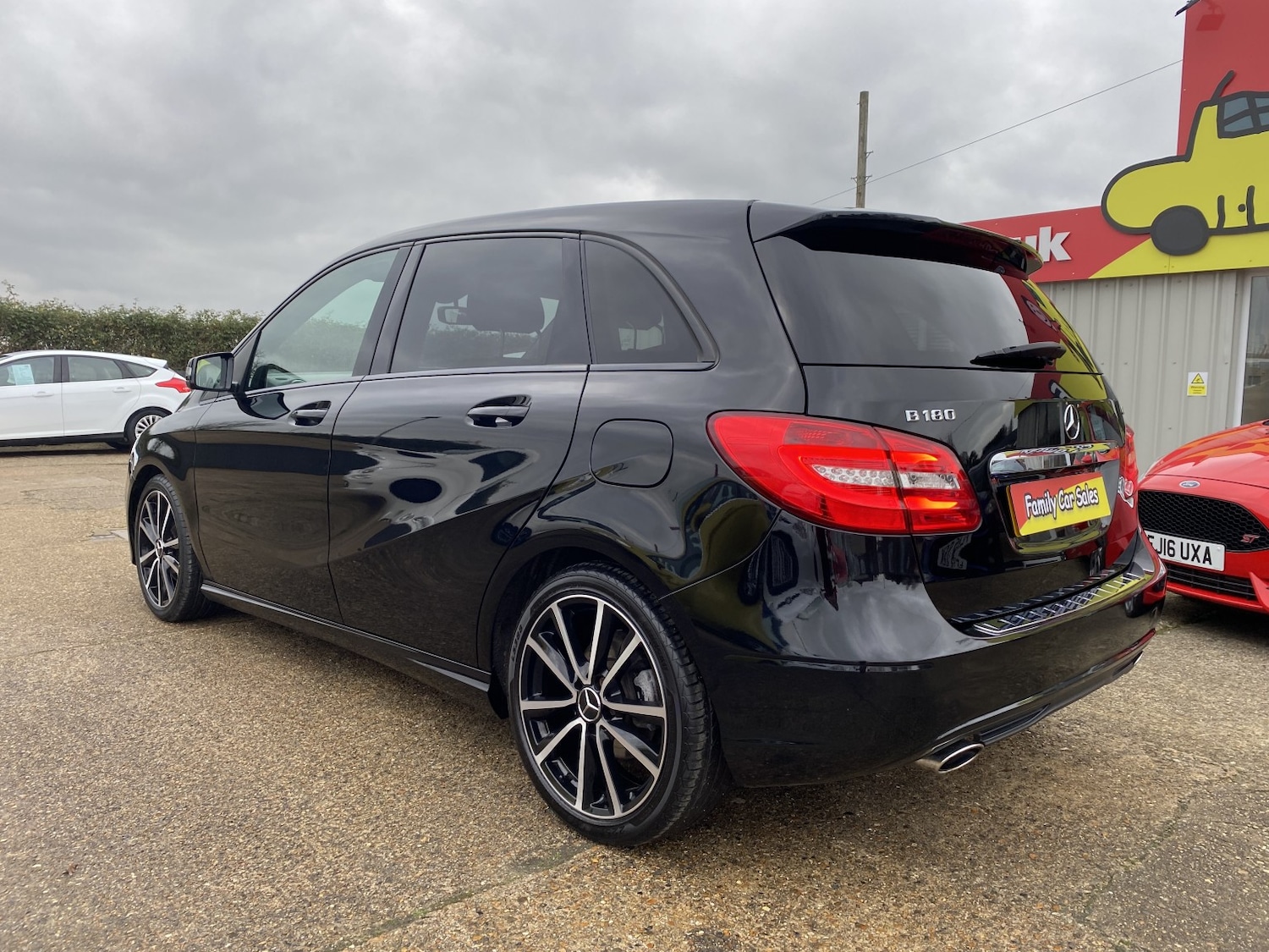 Used Mercedes-Benz B Class 2014 for sale - 76911059: Photo 10