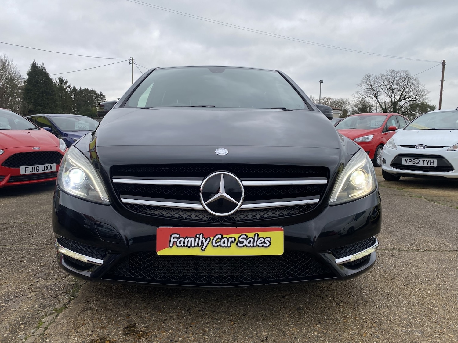 Used Mercedes-Benz B Class 2014 for sale - 76911059: Photo 3