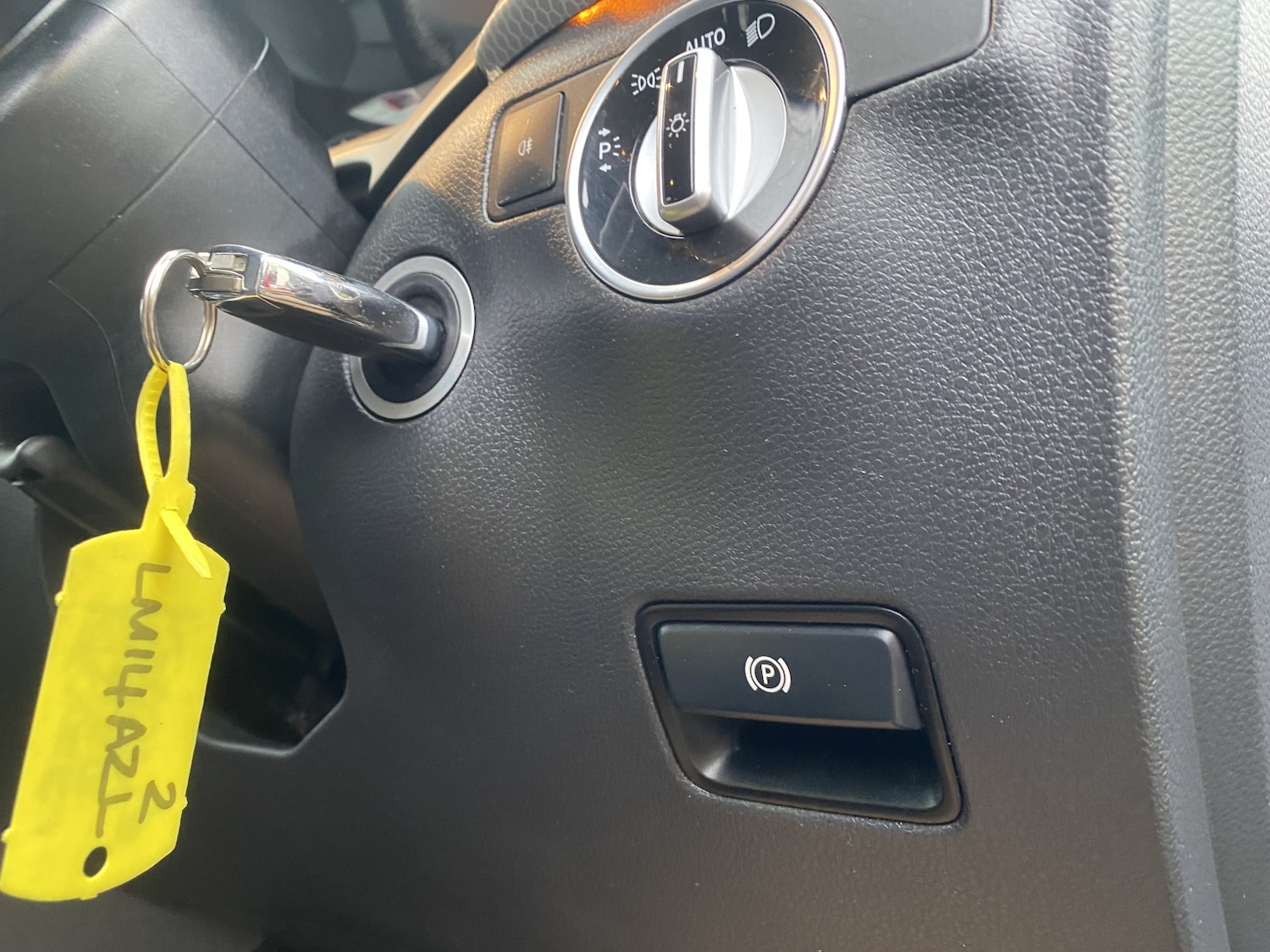 Used Mercedes-Benz B Class 2014 for sale - 76911059: Photo 32