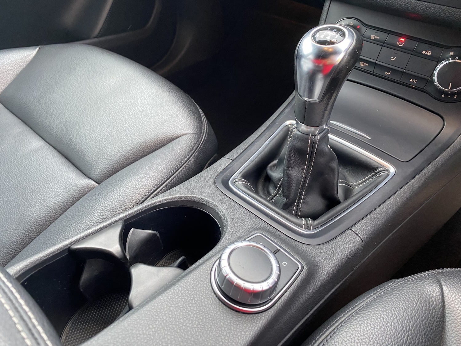 Used Mercedes-Benz B Class 2014 for sale - 76911059: Photo 38