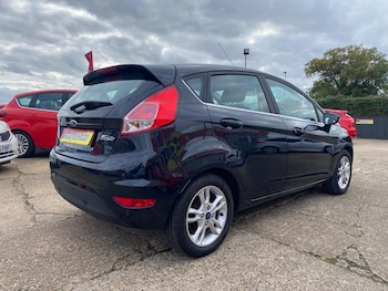 Used Ford Fiesta 2014 for sale - 76198289: Photo 2