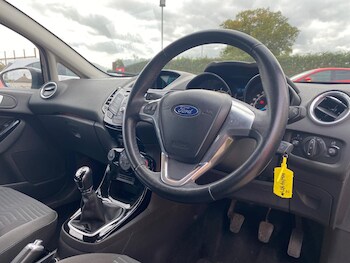 Used Ford Fiesta 2014 for sale - 76198289: Photo 4