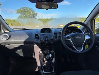 Used Ford Fiesta 2014 for sale - 79060246: Photo