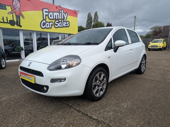 Used Fiat Punto 2018 for sale - 78558828: Photo