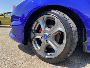 Used Ford Fiesta 2015 for sale - 79205438: Photo