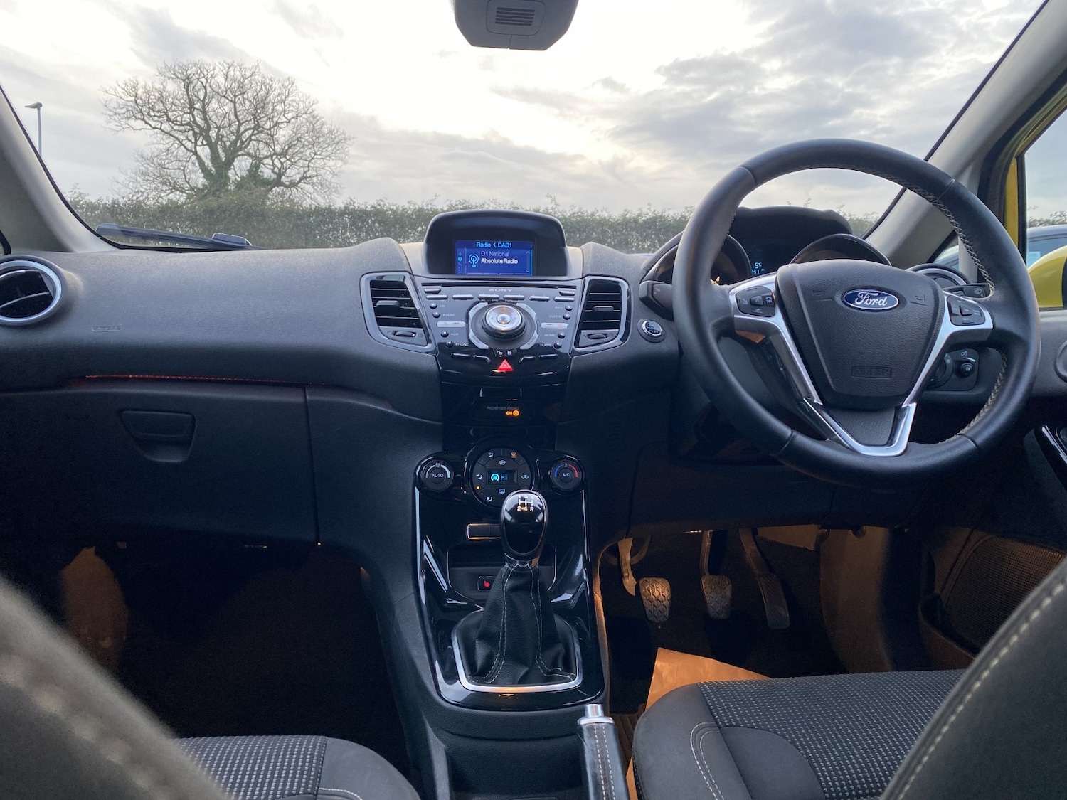 Used Ford Fiesta 2016 for sale - 77635355: Photo 3