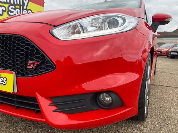 Used Ford Fiesta 2016 for sale - 76257645: Photo 6