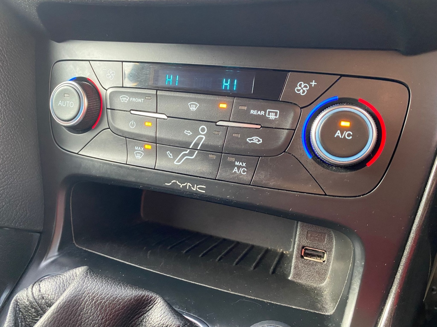 Used Ford Focus 2015 for sale - 77008071: Photo 17