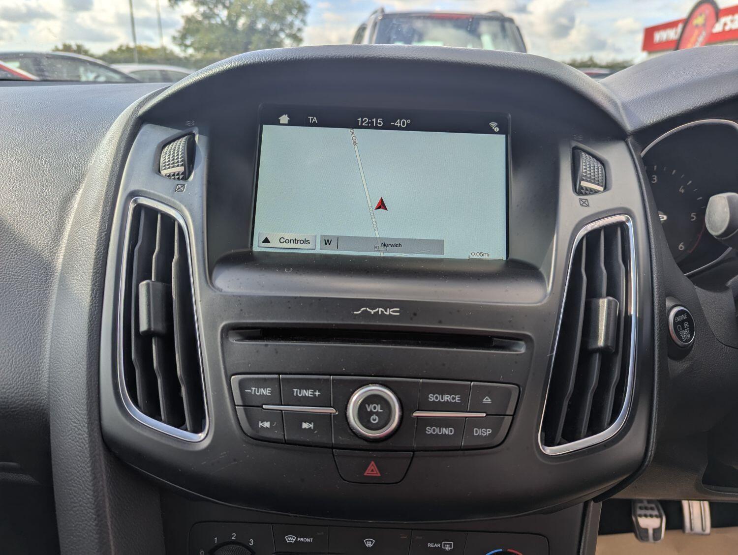 Used Ford Focus 2017 for sale - 76011380: Photo 22