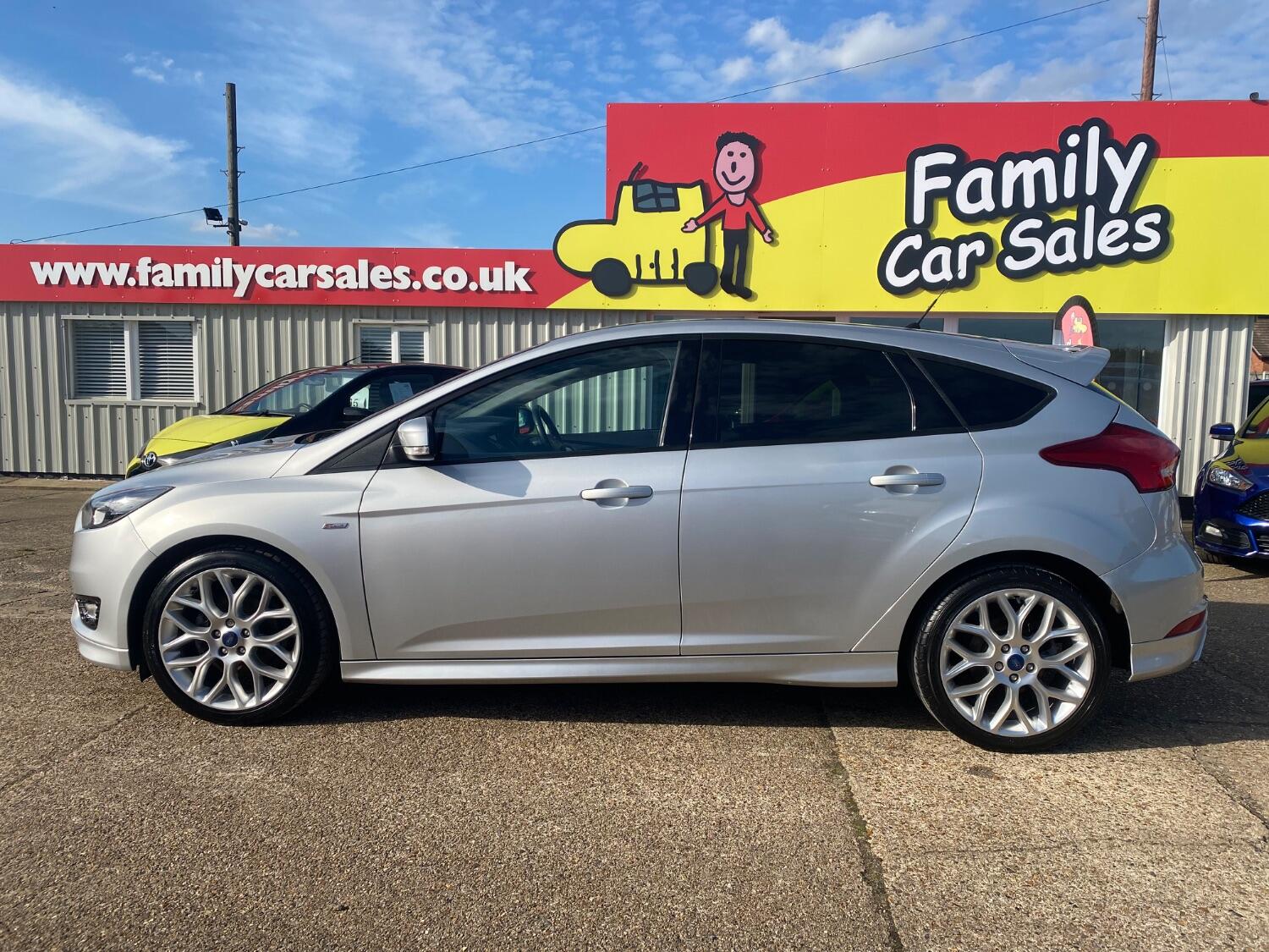 Used Ford Focus 2017 for sale - 76011380: Photo 28