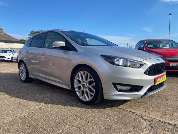 Used Ford Focus 2017 for sale - 76011380: Photo 33