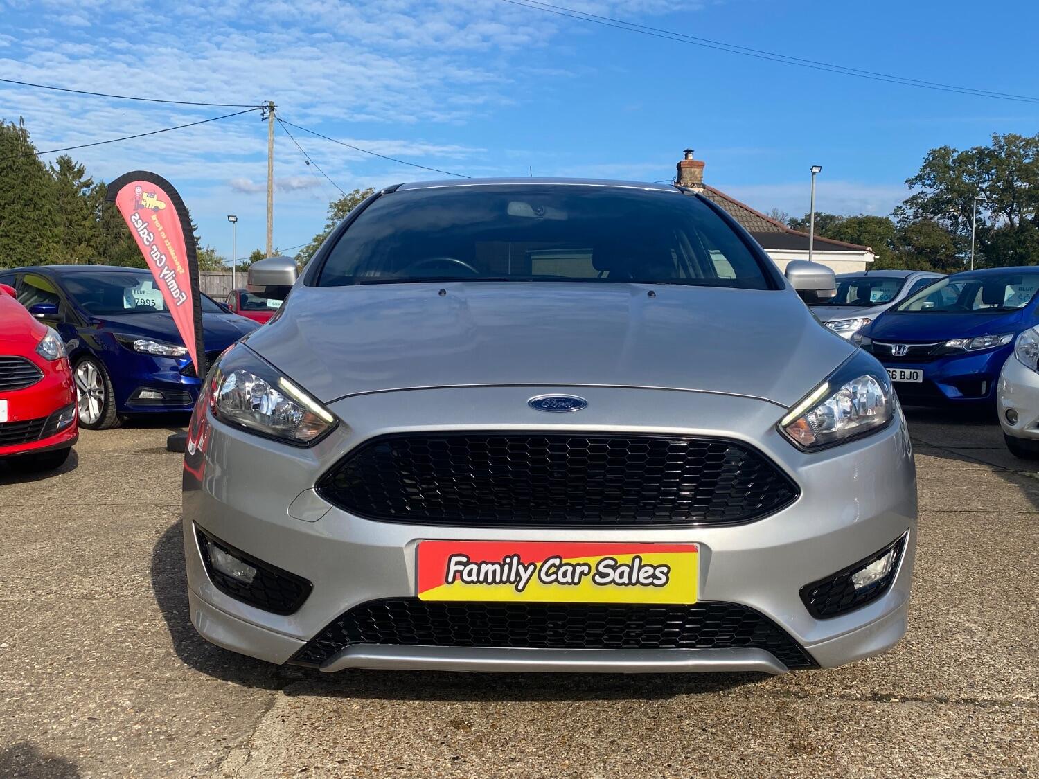 Used Ford Focus 2017 for sale - 76011380: Photo 4